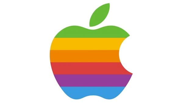 En 1977  nació la manzana mordida.